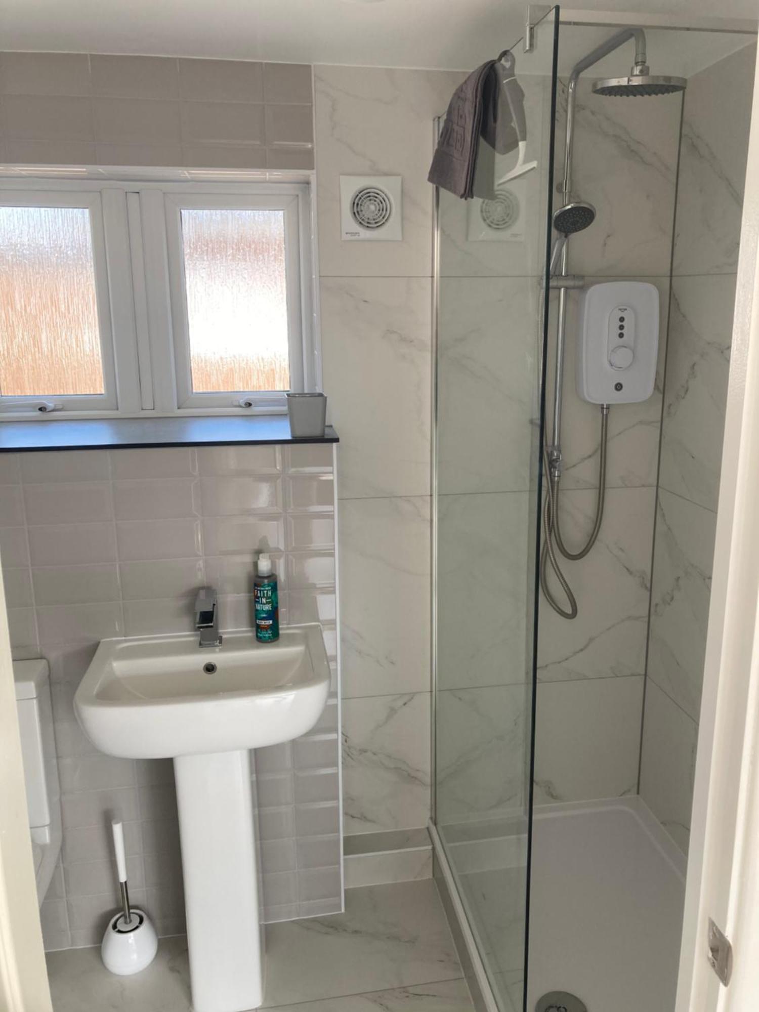 2 Bed Chalet Romney Sands Greatstone Εξωτερικό φωτογραφία