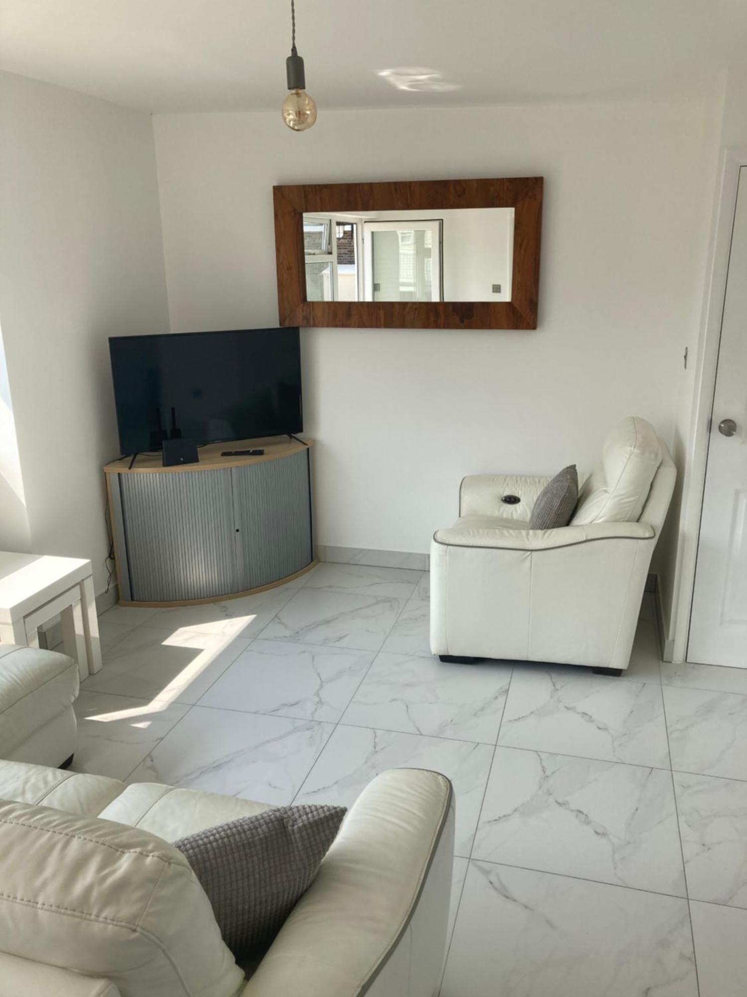 2 Bed Chalet Romney Sands Greatstone Εξωτερικό φωτογραφία