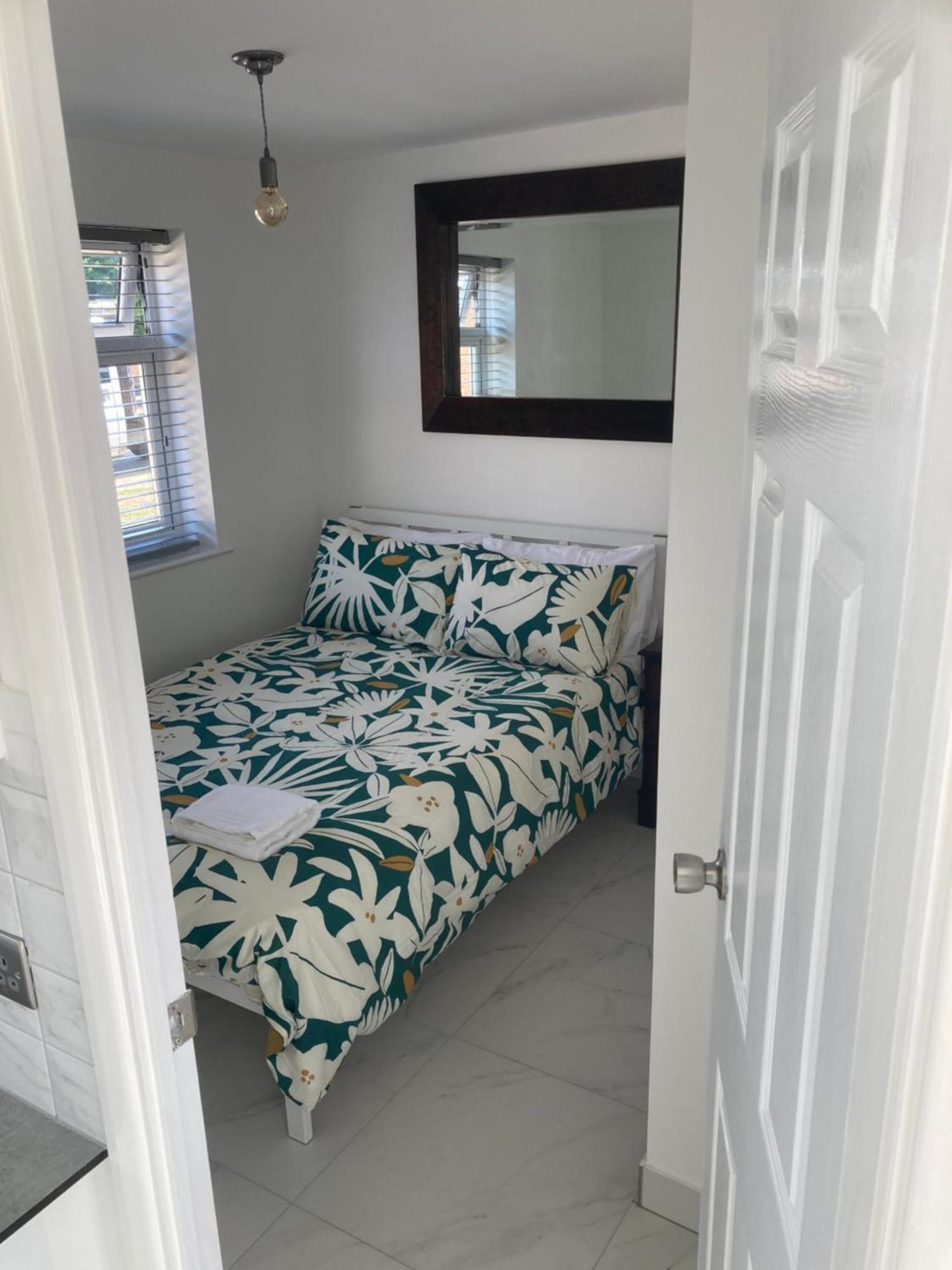 2 Bed Chalet Romney Sands Greatstone Εξωτερικό φωτογραφία