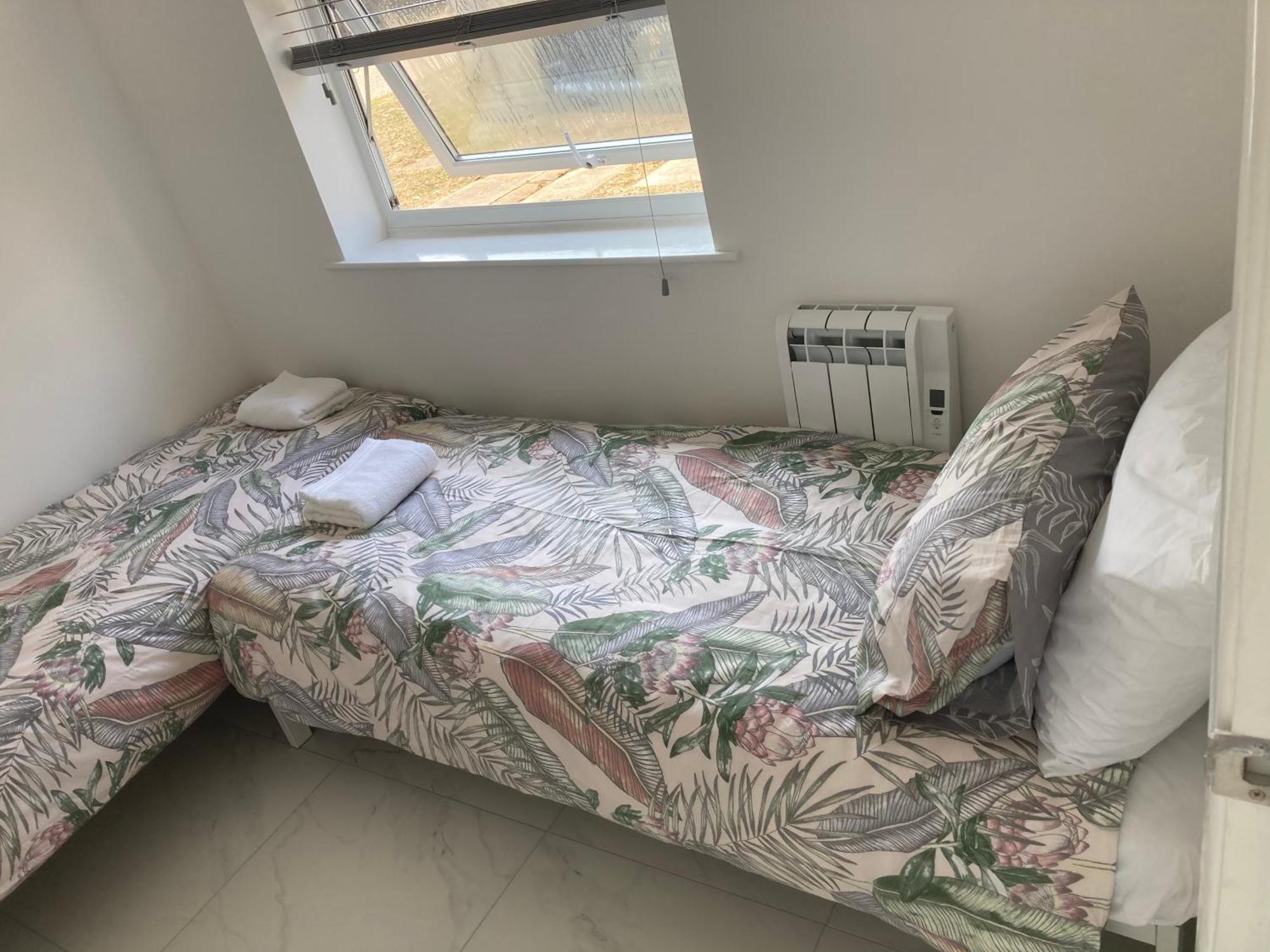 2 Bed Chalet Romney Sands Greatstone Εξωτερικό φωτογραφία